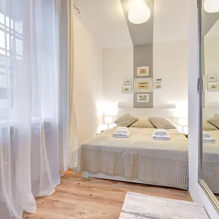 Apartment Dom & House - Targ Rybny Gdansk