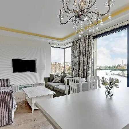 Apartment Dom & House - Targ Rybny *