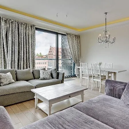 Apartment Dom & House - Targ Rybny *